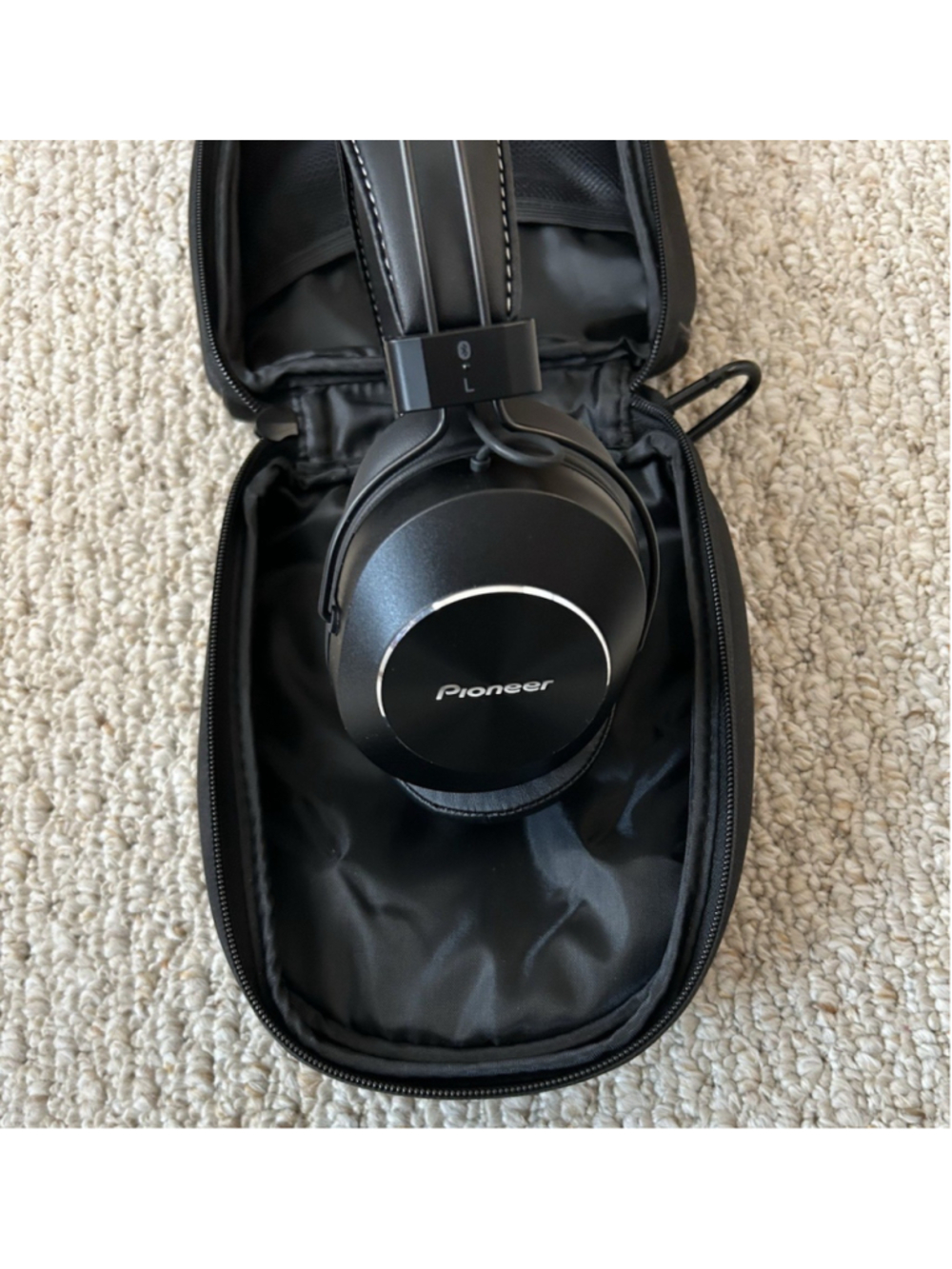 Pioneer Over the Ear Headphones SE-MS7BT-K Black - Picture 2 of 6